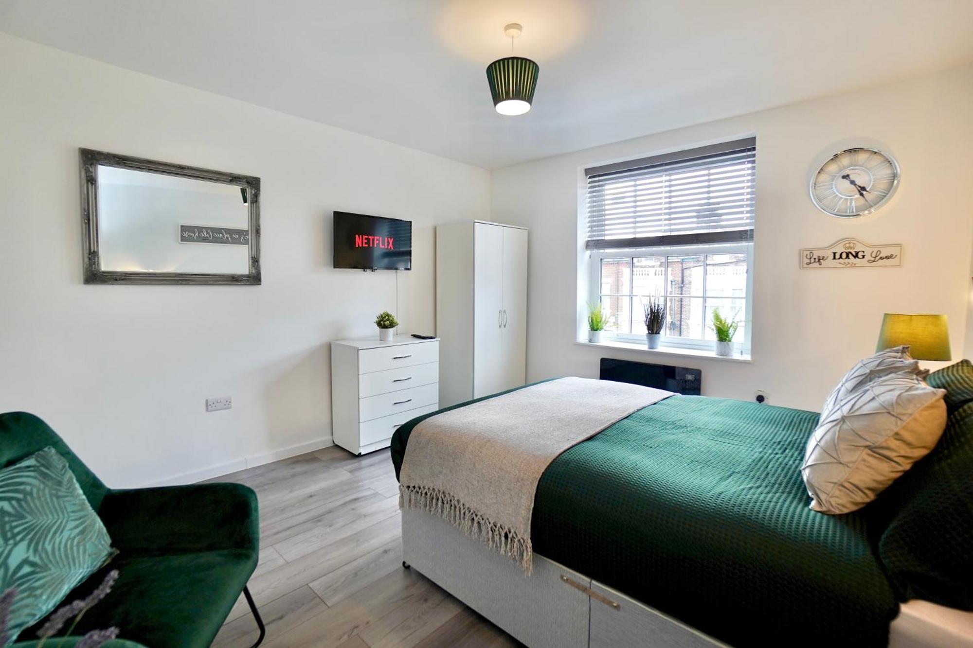 Luxury Flats In Southsea Portsmouth - Free Parking Apartment Bagian luar foto