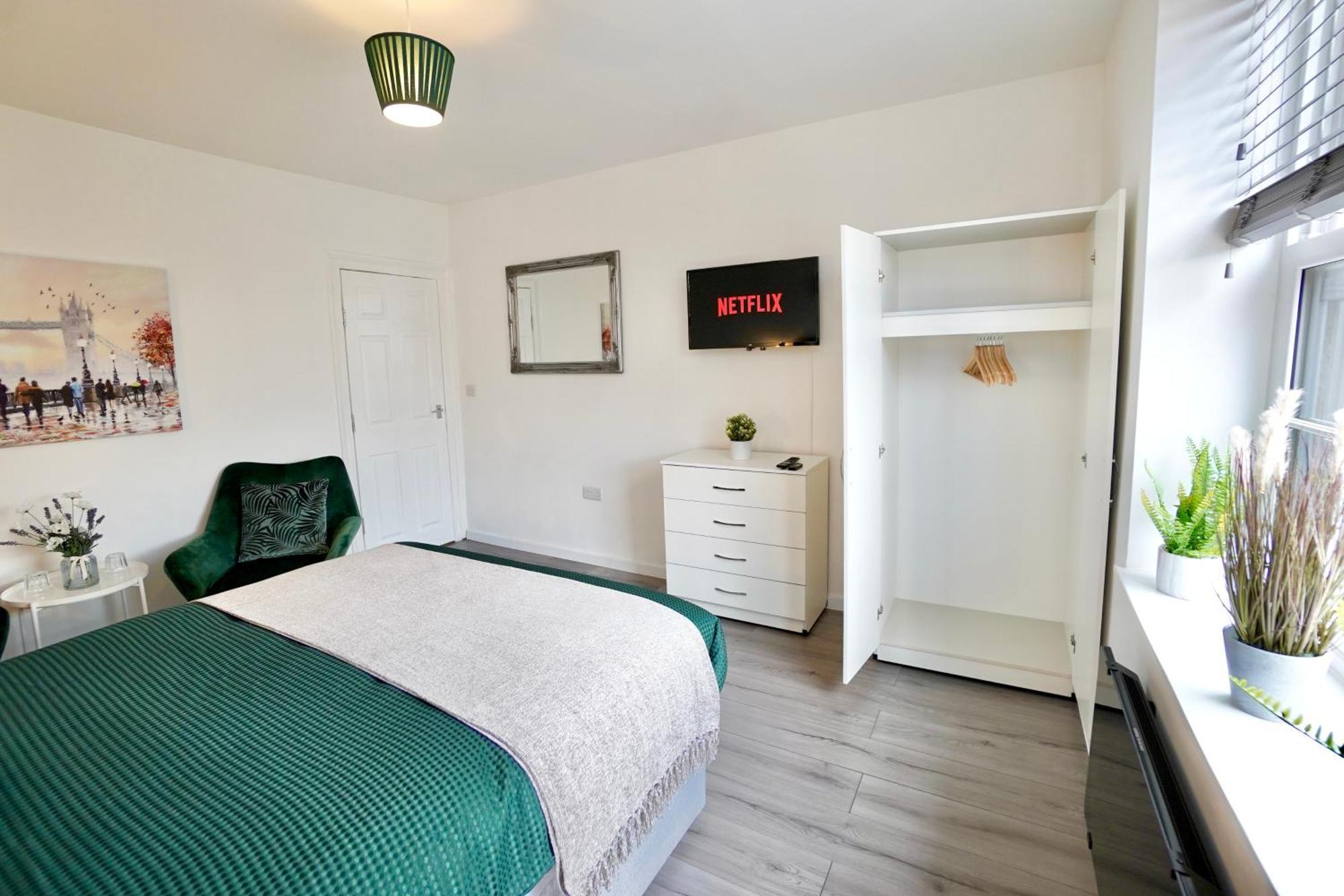 Luxury Flats In Southsea Portsmouth - Free Parking Apartment Bagian luar foto