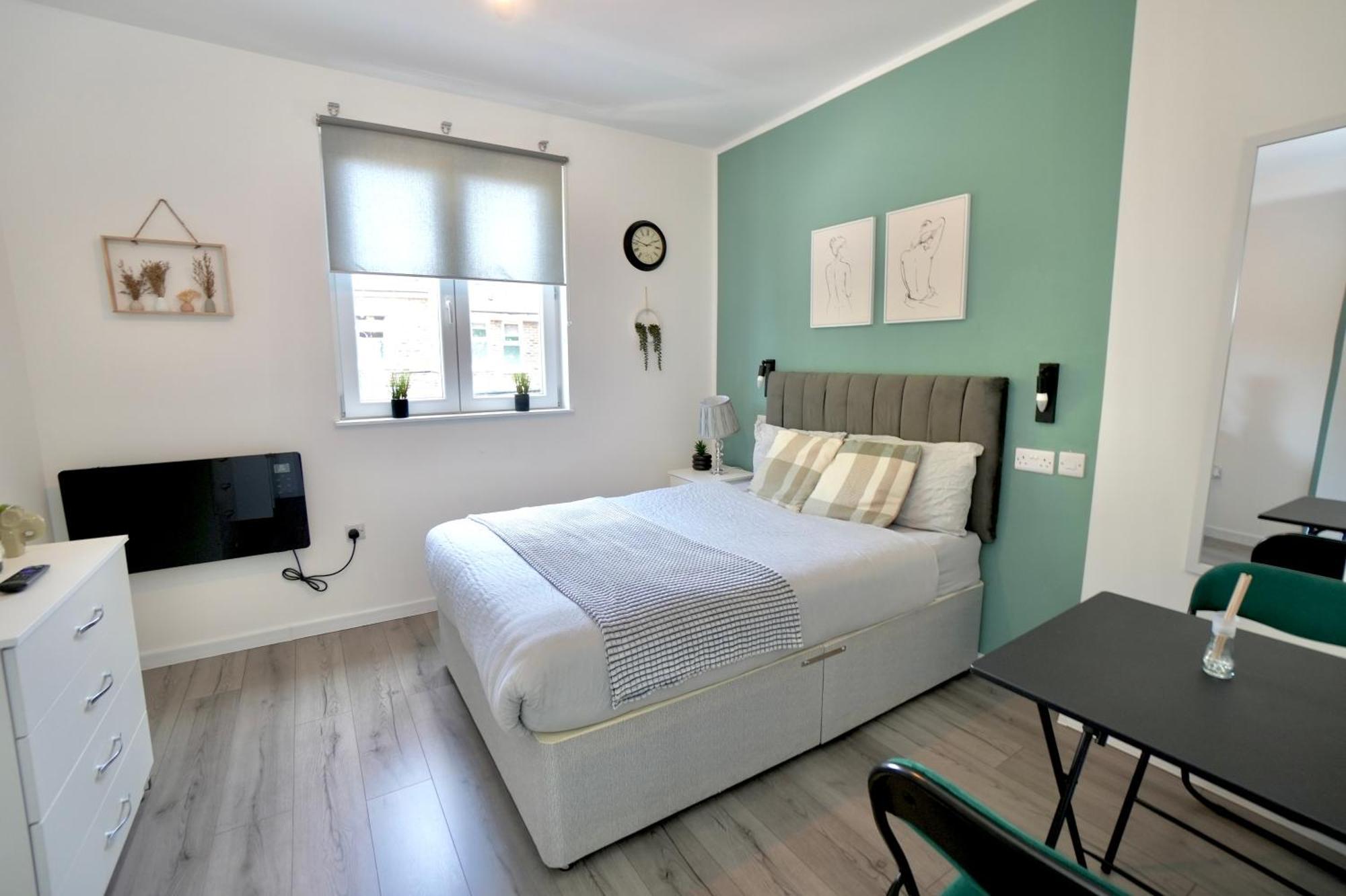 Luxury Flats In Southsea Portsmouth - Free Parking Apartment Bagian luar foto