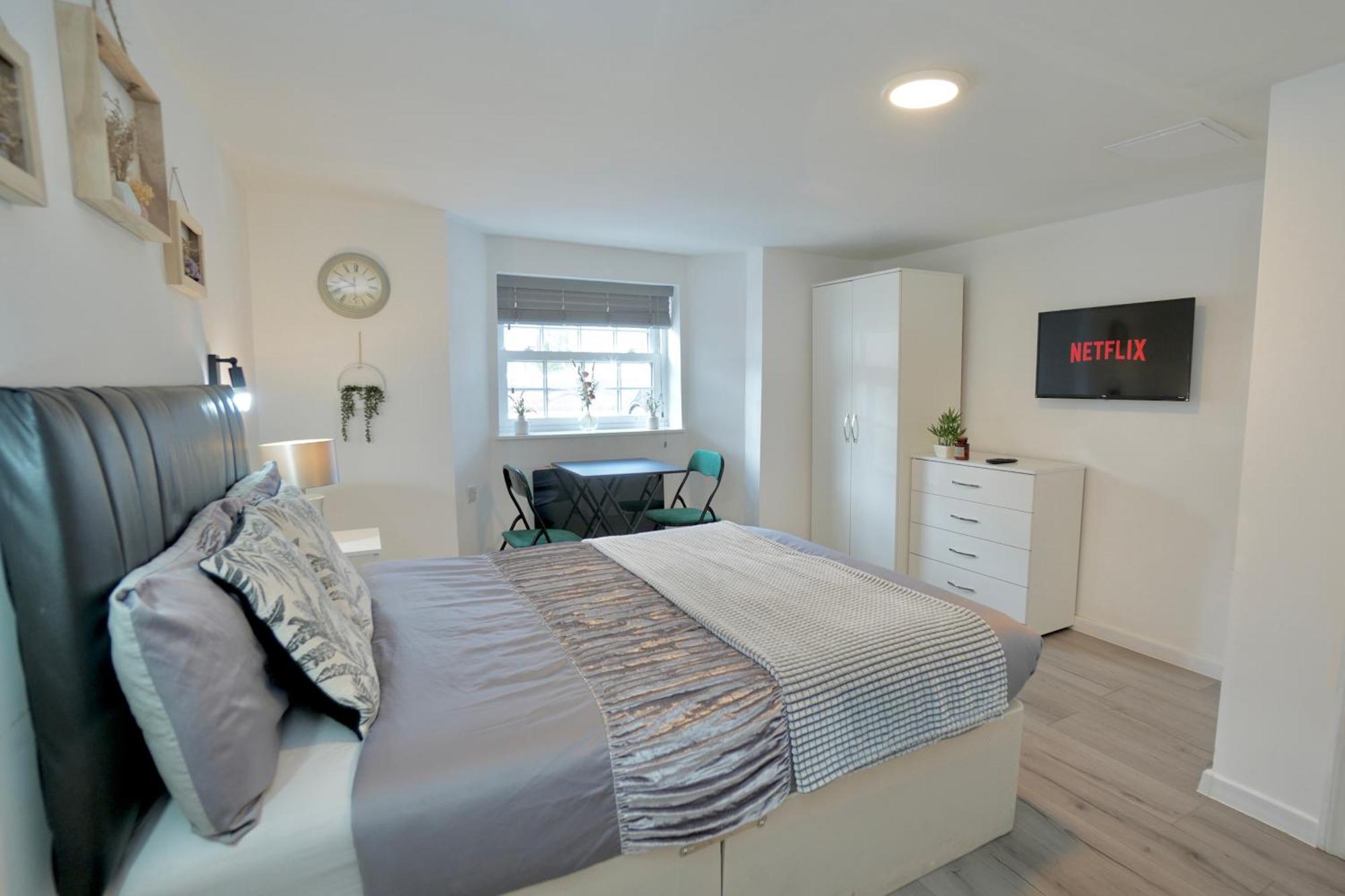 Luxury Flats In Southsea Portsmouth - Free Parking Apartment Bagian luar foto